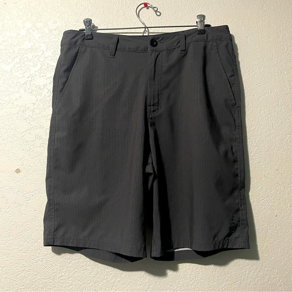 Trinity Hybrid Men's Shorts Size 32